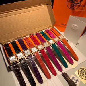 Alternative view of The Hermès H for Her watch comes in every color imaginable. What's your favorite color in life? It comes in that color!